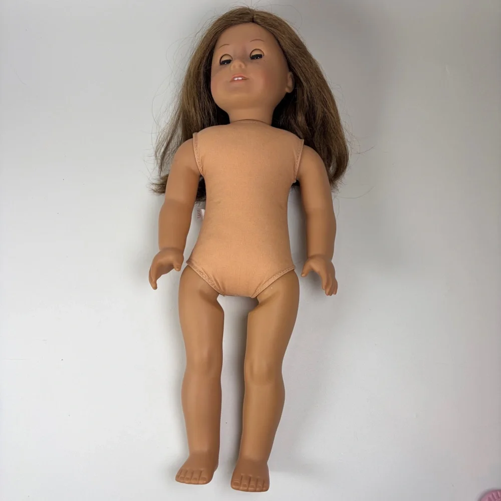 Pleasant Company AG Doll Light Brown‎ Hair Blue Eyes Freckles w/ Clothes Extras